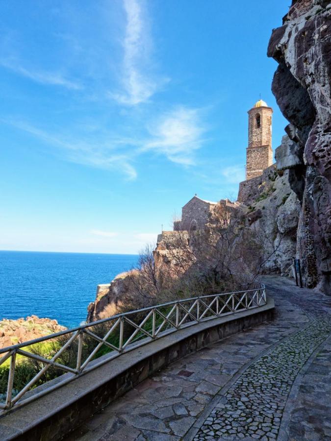 Appartamento Il Tramonto Castelsardo Exterior photo